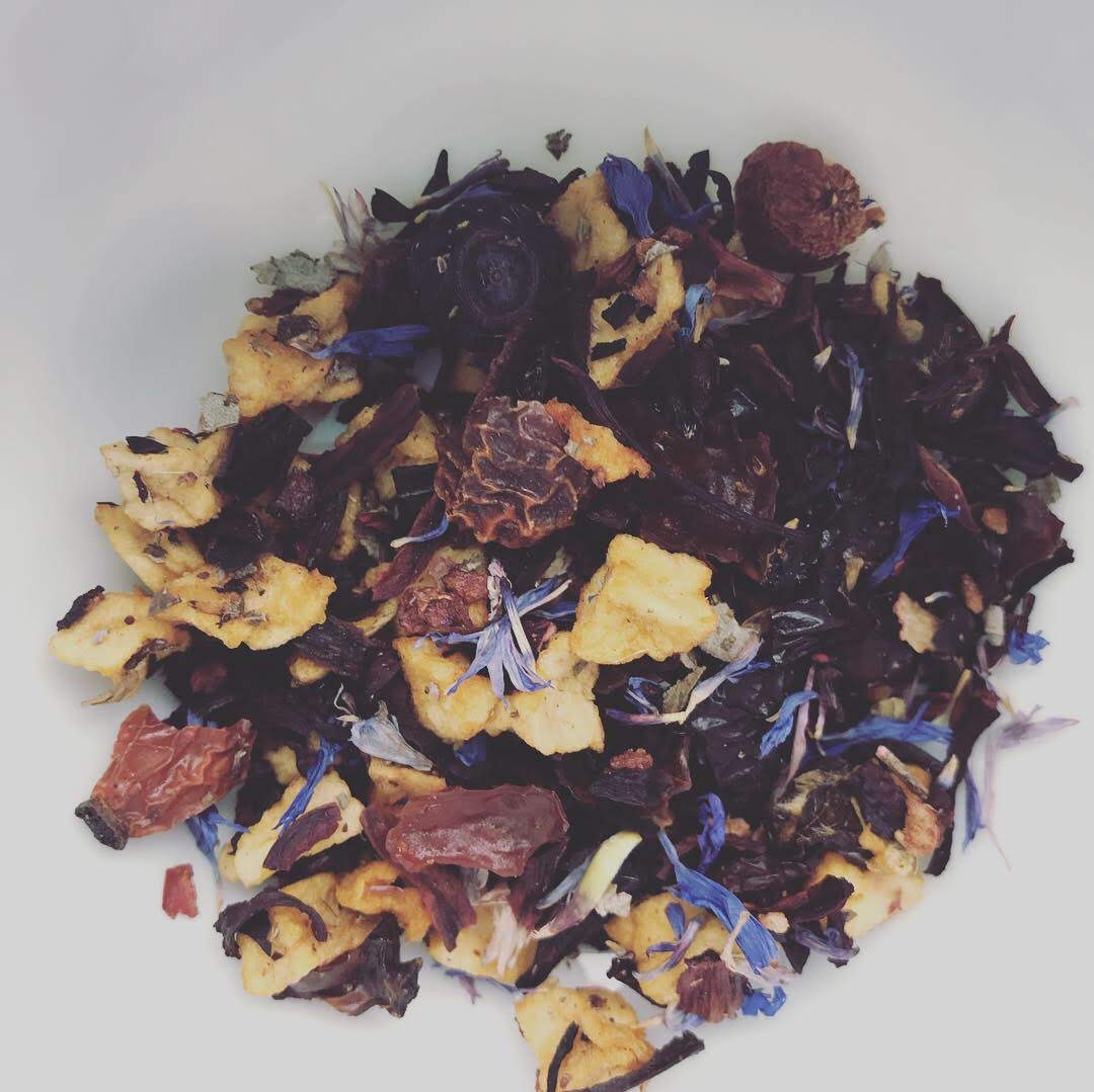Berry Creme Compote Iced Tea – By Golly, Ollie!